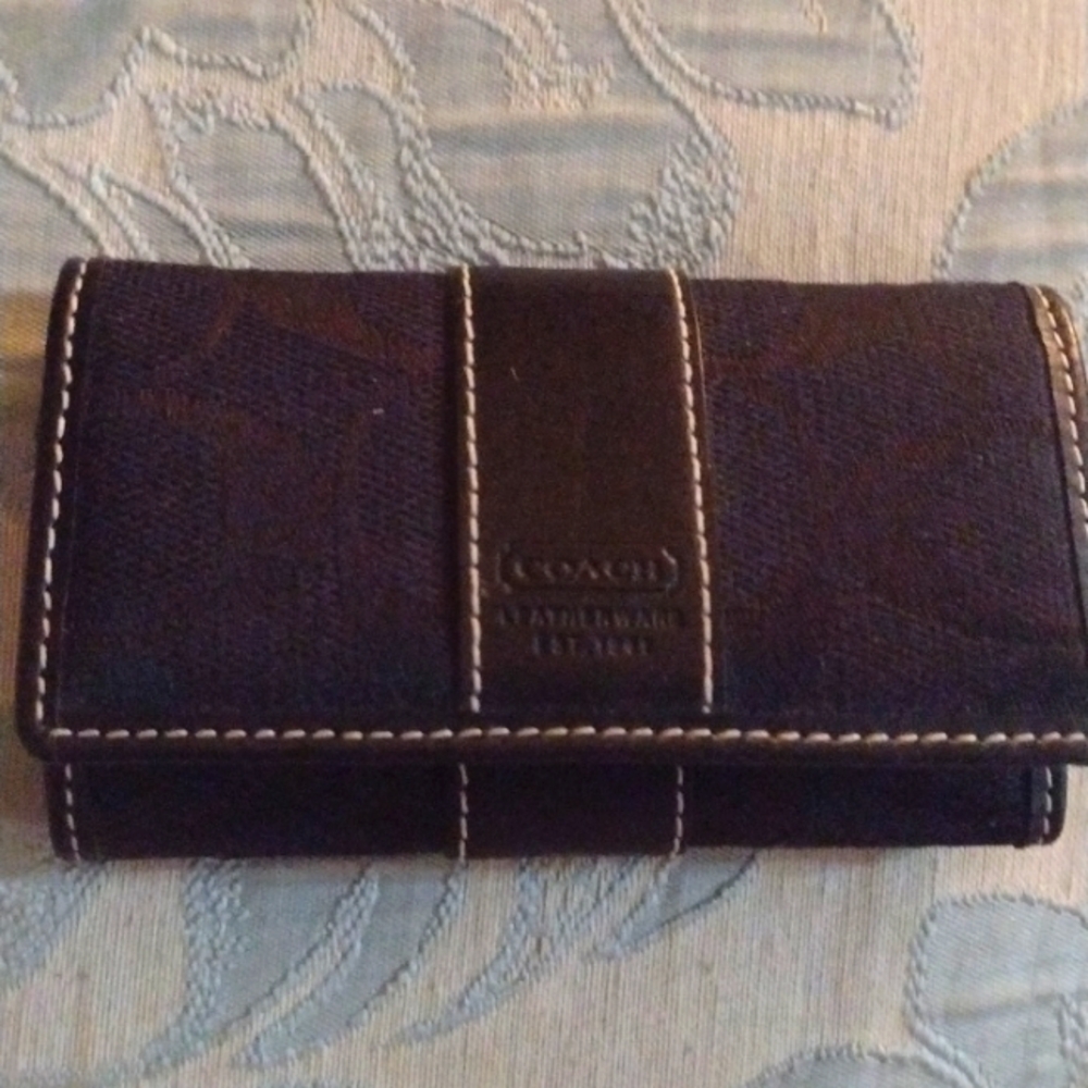 Coach key holder wallet $75